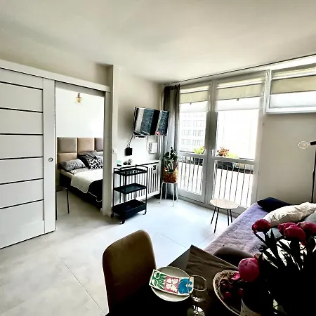 Sky Apartment Comfy Suite Pereca Warschau Exterior foto